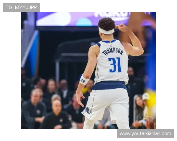 克莱复苏状态回暖表现出色10投5中斩获15分5篮板3三分球