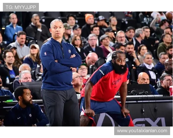 苏群点评快船球员状态与登哥表现称主教练无责